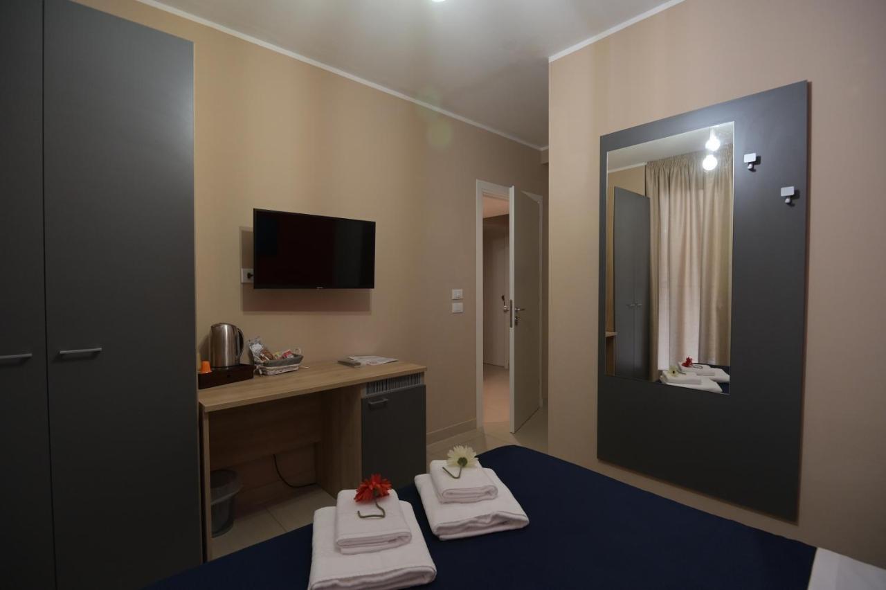 Clc Home B&B Cosenza Extérieur photo